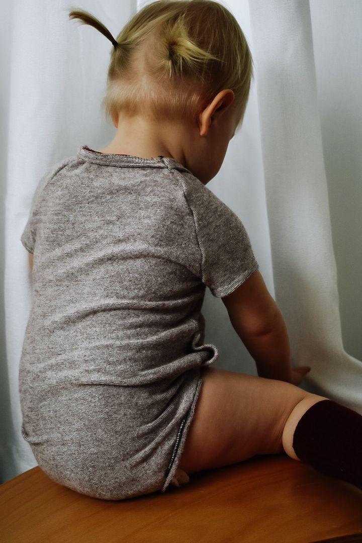 Leo front snap
